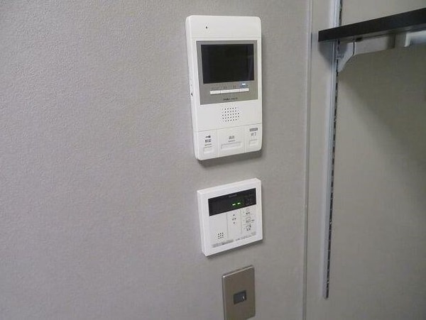 内装他