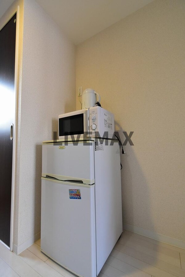 その他(備え付け家具備品（同仕様）)