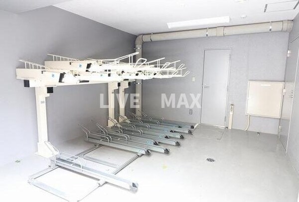 その他(駐輪場)