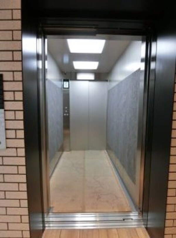 その他(エレベーター)