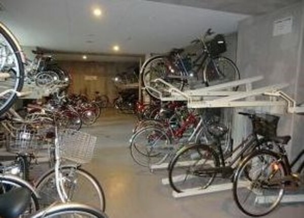 駐車場(駐輪場)