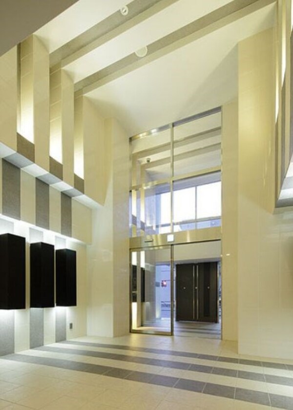 ロビー・ラウンジ