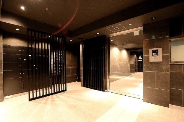 物件外観写真3　(★《見学予約受け付け中》・設備充実分譲賃貸マンション★)