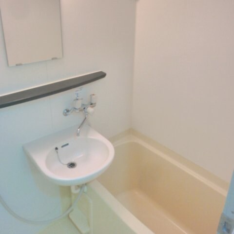 物件内観写真12　(リノベーション実施前)