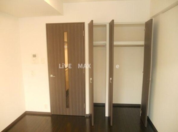 居室(別号室参考写真)