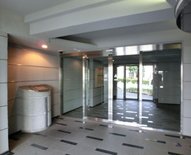 物件外観写真7　(家電・家具が1式揃っております。)