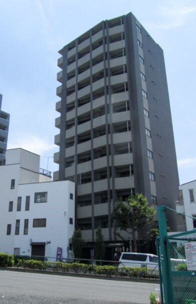 物件外観写真8　(家電・家具が1式揃っております。)