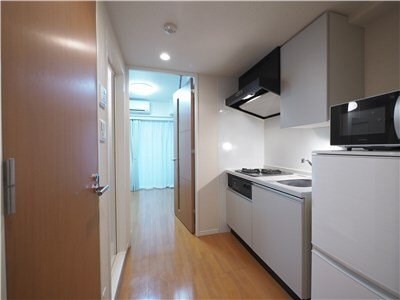 物件内観写真16　(家電・家具が1式揃っております。)