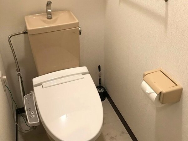 内装他