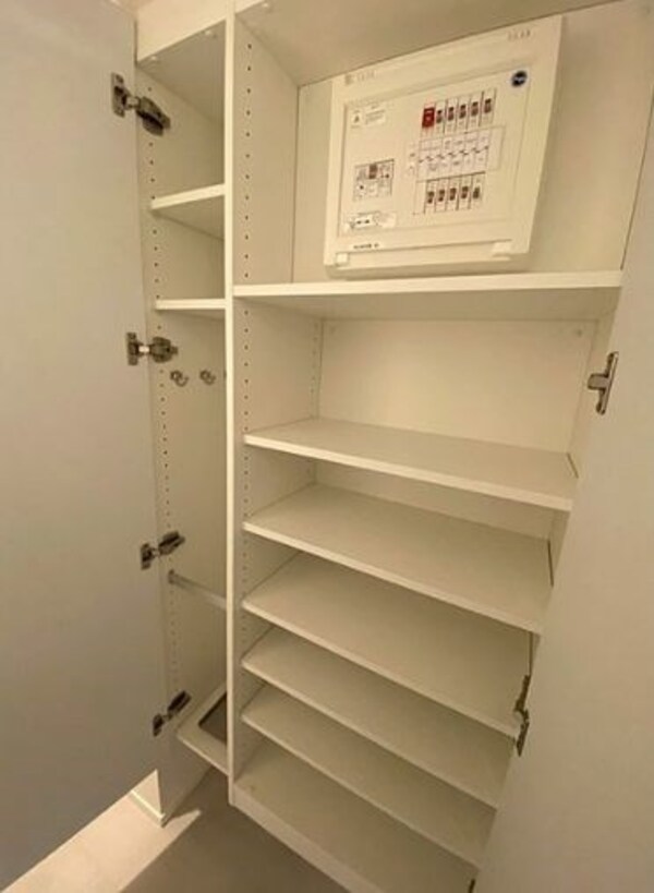 収納