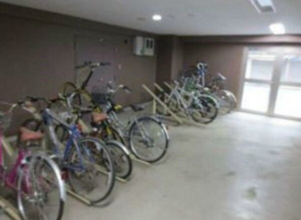 駐車場(駐輪場)