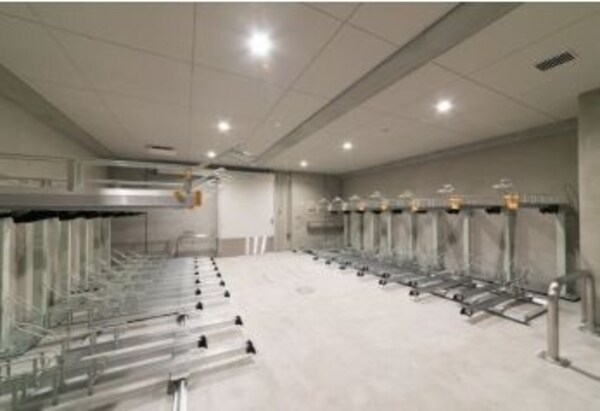 建物設備(駐輪場)