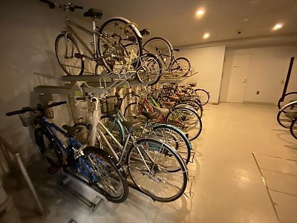 駐車場(駐輪場)