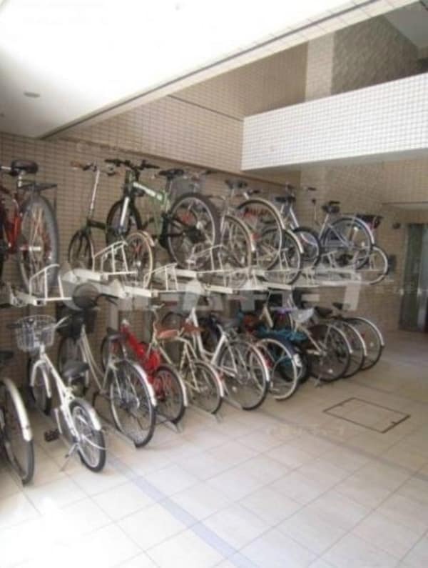 建物設備(駐輪場)