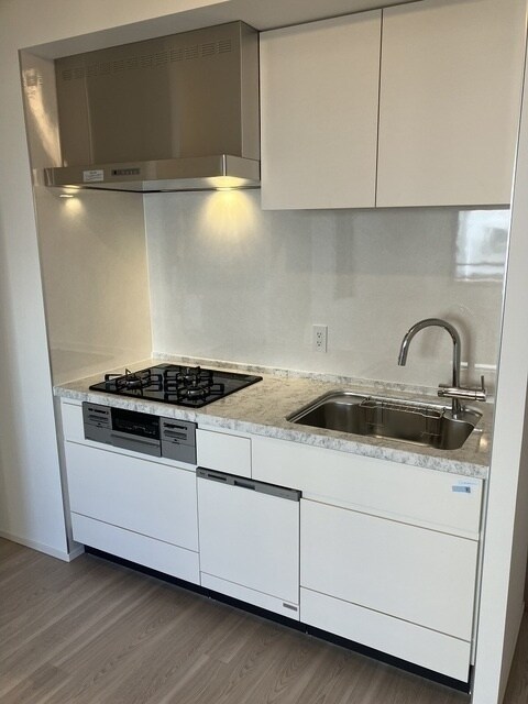 物件内観写真6　(別号室参考写真)