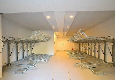 物件外観写真4　(駐輪場)