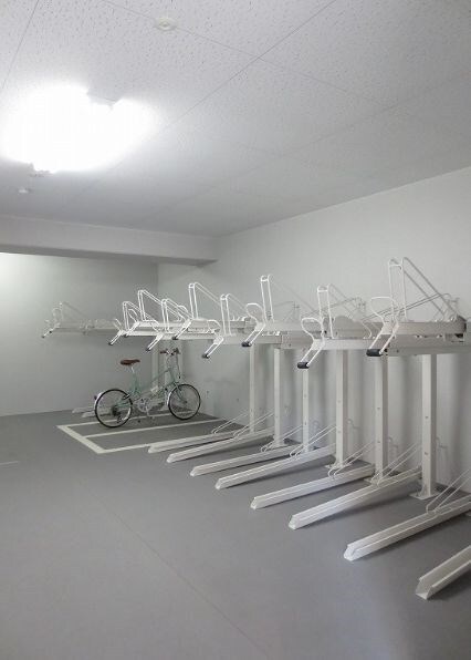 物件内観写真25　(駐輪場)