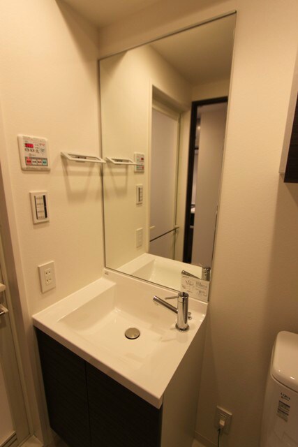 物件内観写真11　(別室参考写真)