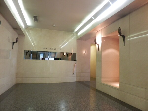 ロビー・ラウンジ