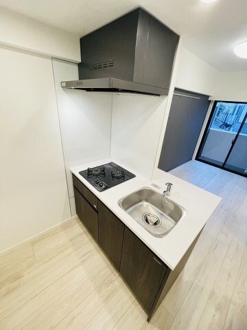 物件内観写真5　(別号室参考写真)