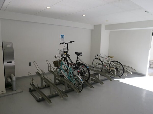 駐車場(駐輪場)