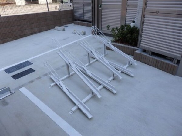 駐車場(駐輪場)