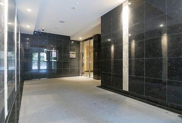 ロビー・ラウンジ