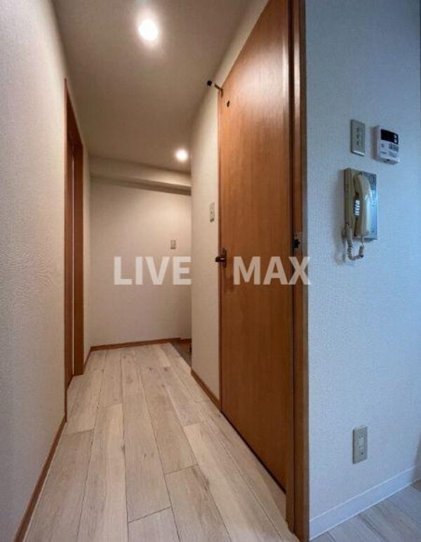 セキュリティ(室内号室は別写真です　床や壁紙が異なる場合があります)