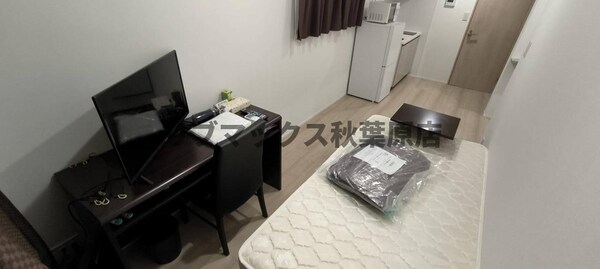 内装他