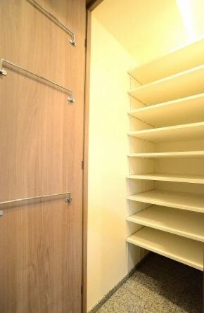 物件内観写真11　(※カラータイプ異なります)