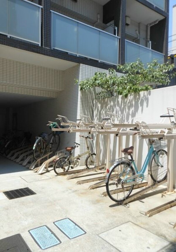 駐車場(駐輪場)