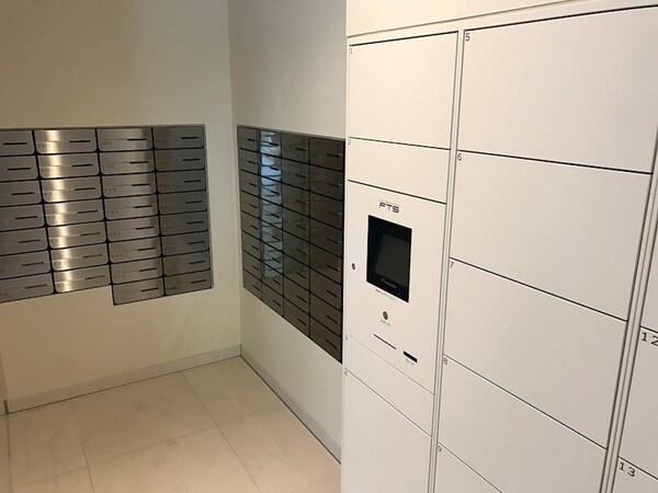 ロビー・ラウンジ