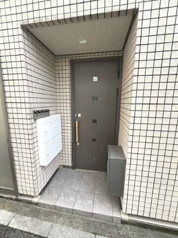 物件外観写真2　