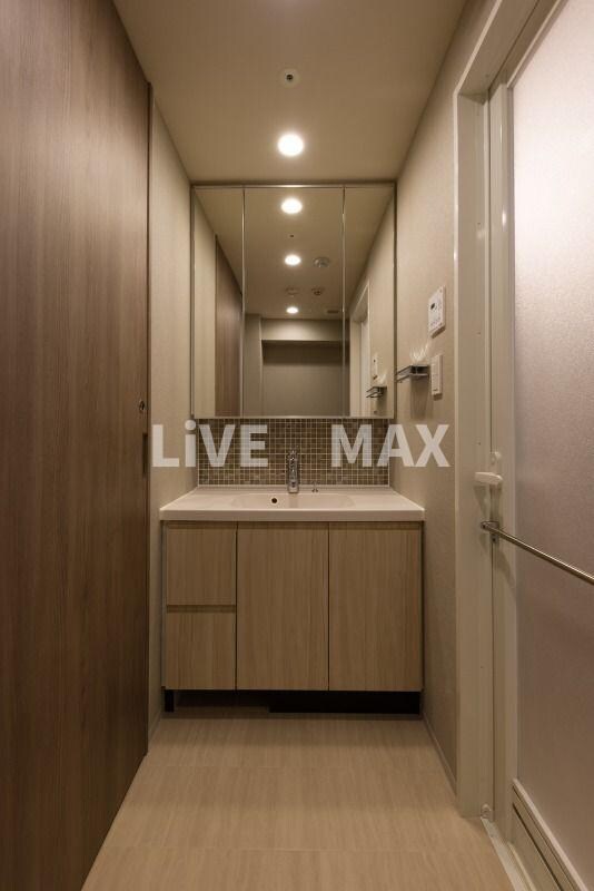 物件内観写真10　(※別号室参考写真使用)