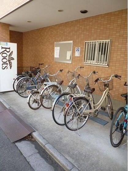 物件外観写真4　(駐輪場)