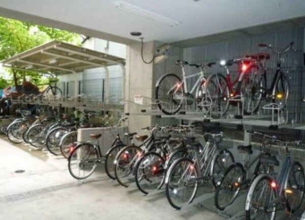 建物設備(駐輪場)