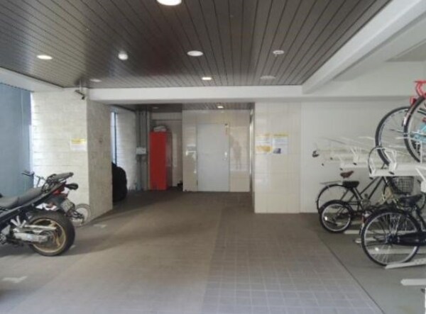 駐車場(駐輪場)