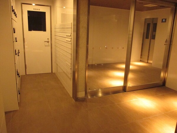 ロビー・ラウンジ