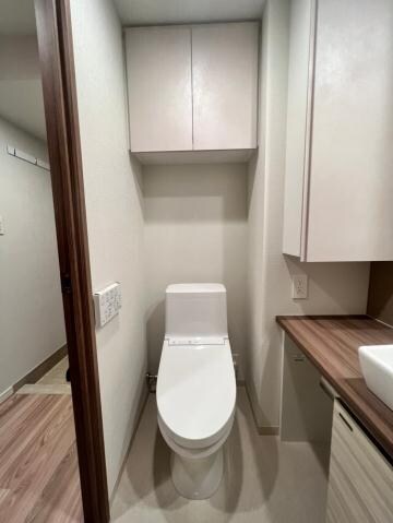 物件内観写真8　(別号室参考写真)