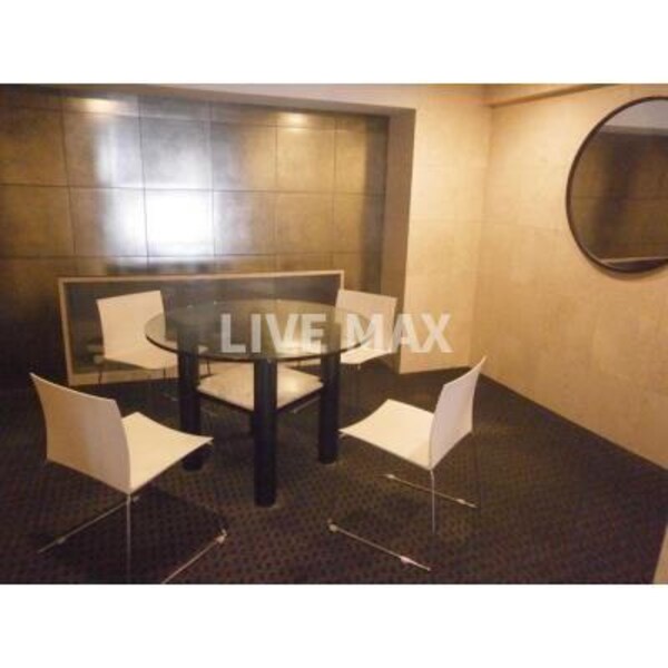 ロビー・ラウンジ