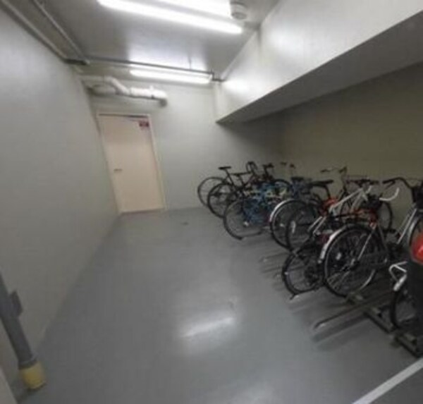 駐車場(駐輪場)