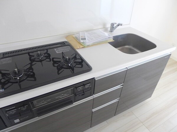 キッチン(★《見学予約受け付け中》設備充実のハイグレード賃貸マンション)