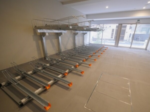 建物設備(駐輪場)