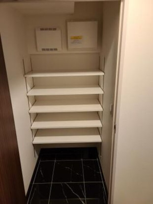 収納(別号室参考写真)