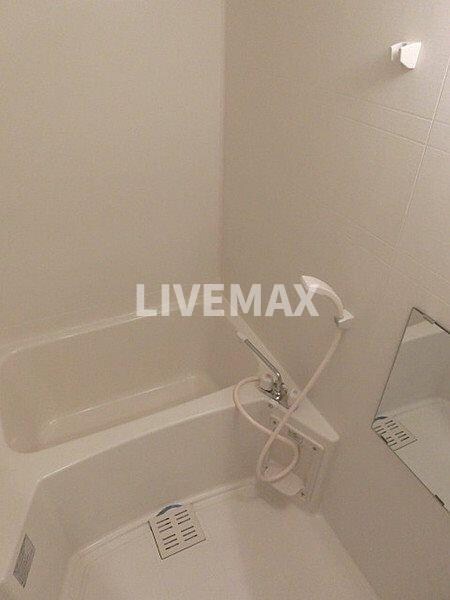 物件内観写真7　(※別号室参照写真)