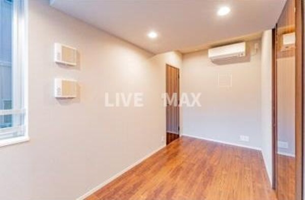 洋室(※別部屋参考写真使用)