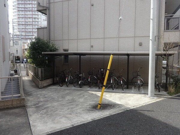駐車場(駐輪場)