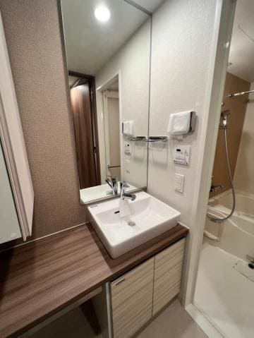 物件内観写真11　(別号室参考写真)