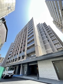 クレヴィア新宿若松町の外観写真