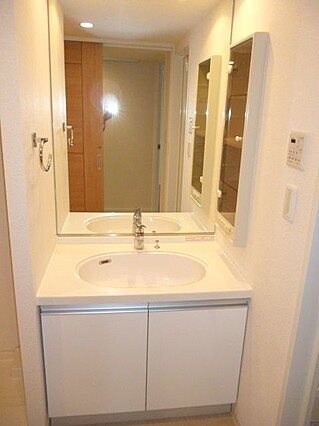 物件内観写真9　(別号室参考写真)